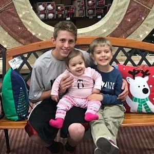 Meet your Posher, Stephen