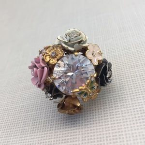 Juicy Couture adjustable cluster flower ring