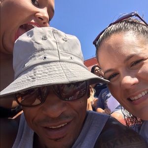 Meet your Posher, Derrick