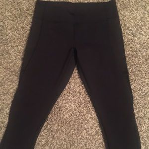 Black Lululemon Capri