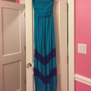 Maxi dress