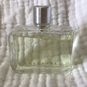 Lacoste Essential Cologne