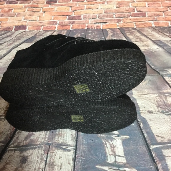 SALE Plaid creeper sz 7 NWT - Picture 3 of 3