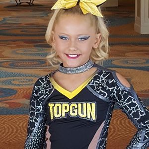 Meet your Posher, Stacy