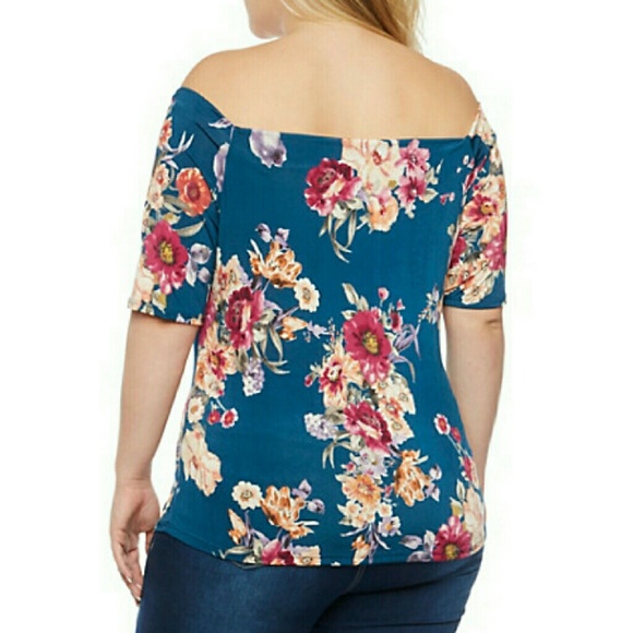 Off shoulder pretty floral top NWT 🎉🎉 - Picture 2 of 4