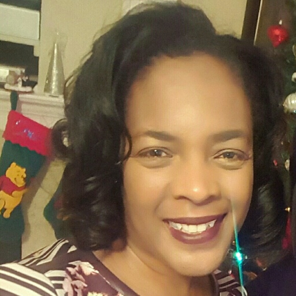 Meet your Posher, Carol