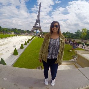 Meet your Posher, Anastasia