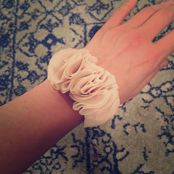 Madewell Flower Hair tie