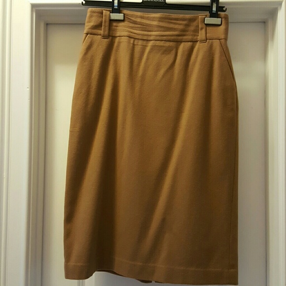 Banana Republic Camel color wool skirt
