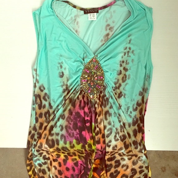 Venus animal print top medium new never worn