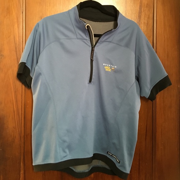 Mountain Hardware Top - Picture 2 of 3