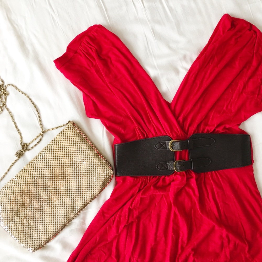 LAST CHANCE Belted wrap dress