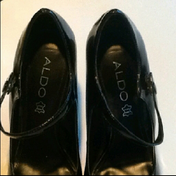 Aldo - Picture 2 of 4