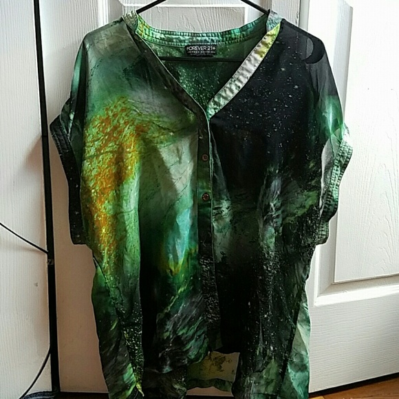 Forever 21 galaxy shirt