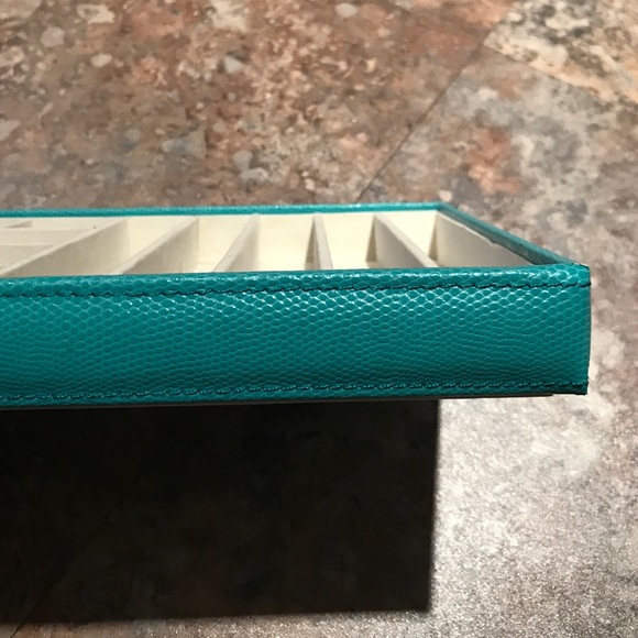 Jewelry holder - Picture 3 of 3