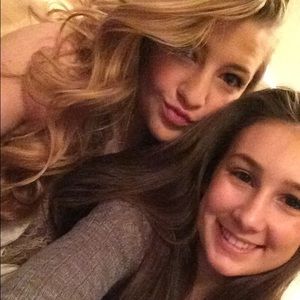 Meet your Posher, Angelina