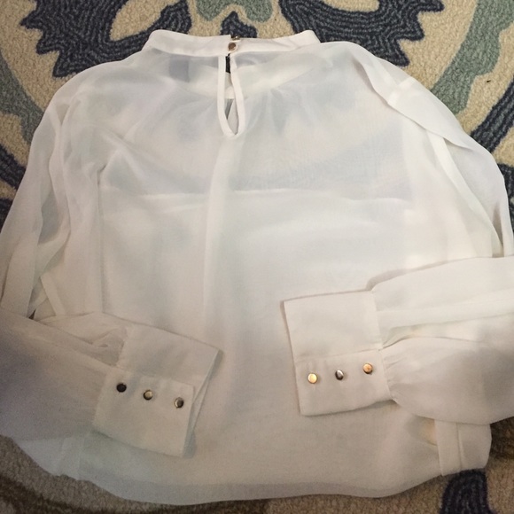 Long sleeve white blouse