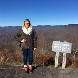 Meet your Posher, Sara