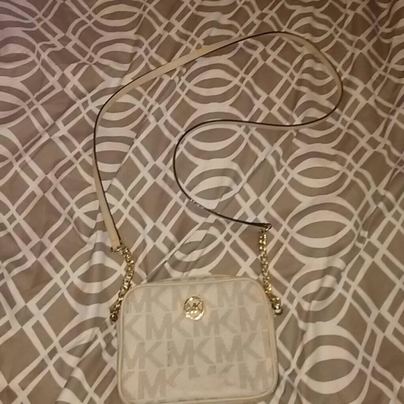Micheal kors mini shoulder bag