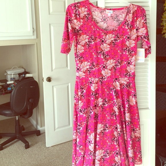 Gorgeous New Nicole LuLaRoe!