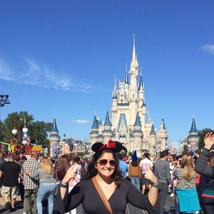 Meet your Posher, Jillian