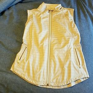 Athleta vest