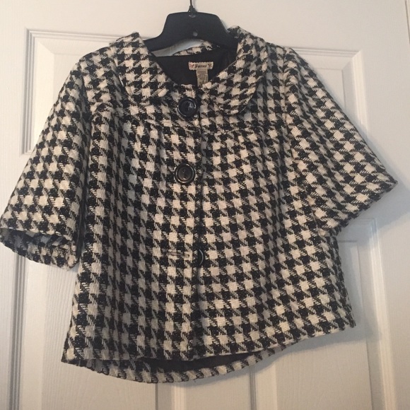 NWT Forever 21 houndstooth cropped jacket