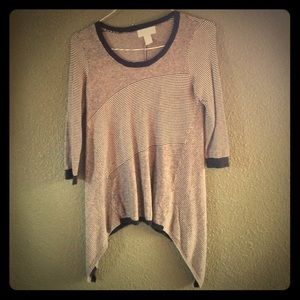 Black and white Jessica Simpson Maternity Sweater