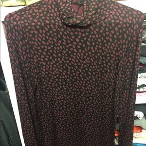 Long sleeve turtleneck shirt