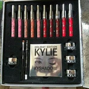 Big box holiday edition