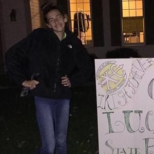 Meet your Posher, Chrysa