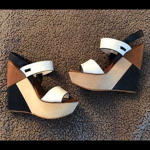Color Blocked Platform Wedges