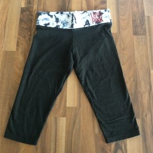 Indiana Hoosiers yoga capris