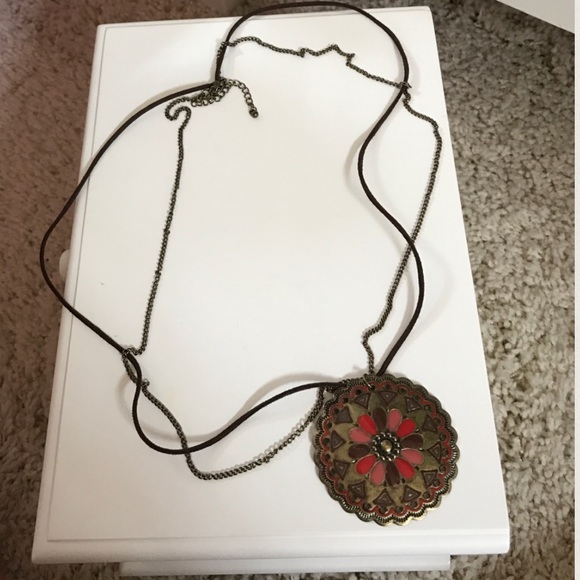 Long necklace