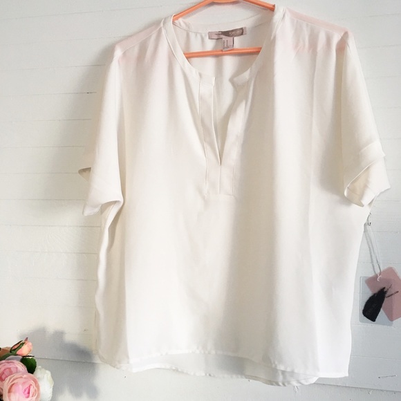 Forever 21 Contemporary off white top