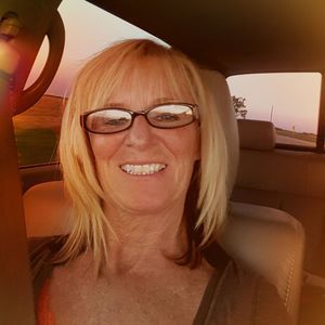 Meet your Posher, Connie