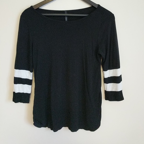 3/4 sleeve tee