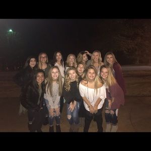 Meet your Posher, Kasey