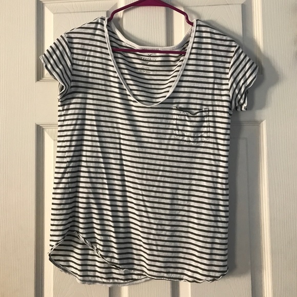 American Eagle Favorite T