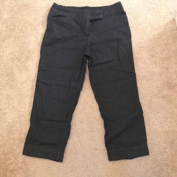 Ann Taylor signature dressy capris