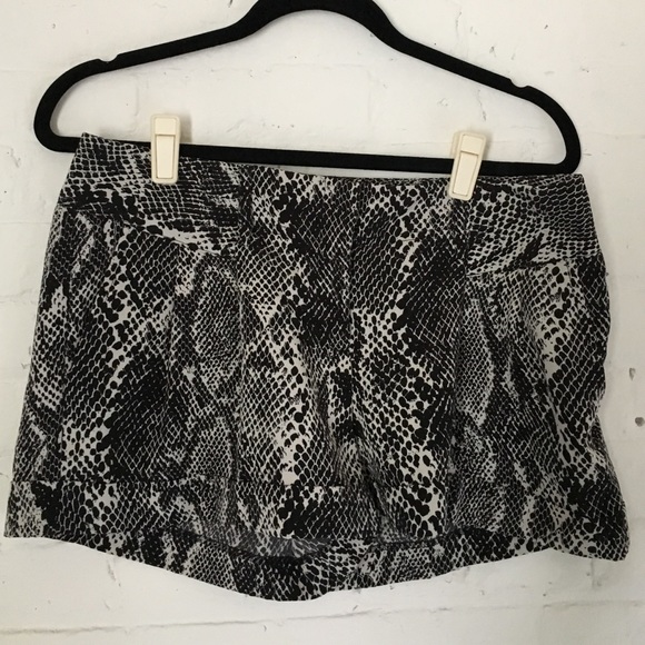 Dress short satin feel