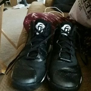 unisex d rose adidas basketball shoes