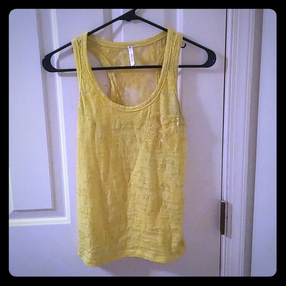 Tank top w/lace back