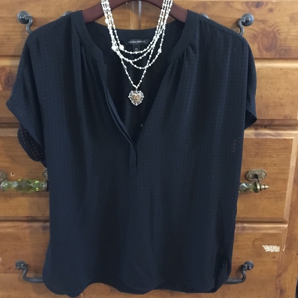 Banana Republic black blouse size XS