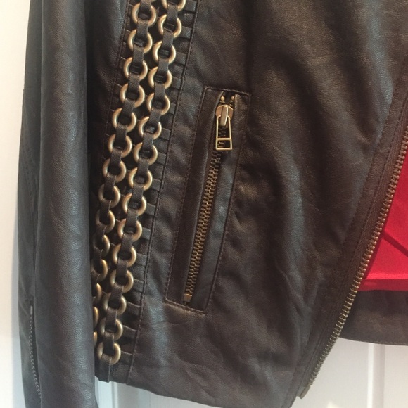 Leather jacket - Picture 2 of 4