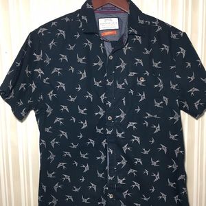 Denim and Flower Black Shirt with Brown Robins M