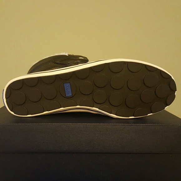 ****SOLD****Keds High top sneaker - Picture 3 of 3