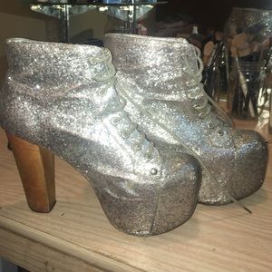 Silver ✨Sparkly✨Jeffrey Campbell booties