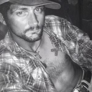 Meet your Posher, Corey