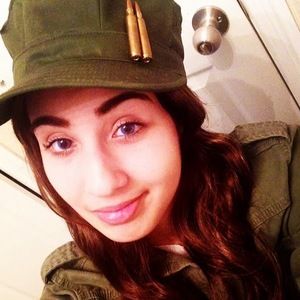 Meet your Posher, Lupe